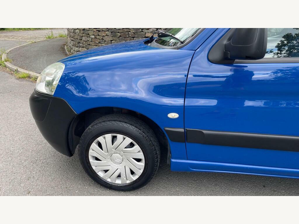 Peugeot Partner 1.6 Combi Escapade Hdi 89 Bhp Green #11