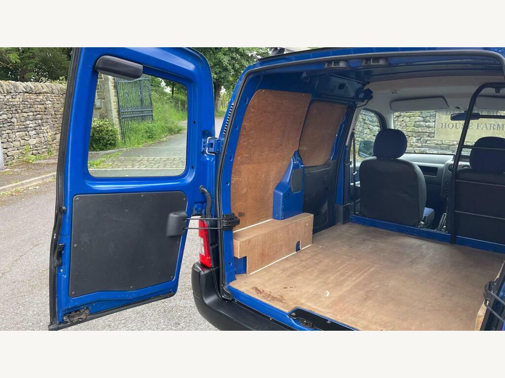 Peugeot Partner 1.6 Combi Escapade Hdi 89 Bhp Green #22