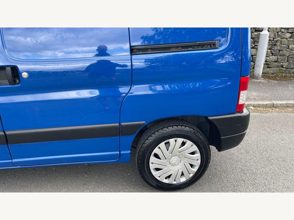 Peugeot Partner 1.6 Combi Escapade Hdi 89 Bhp Green #14
