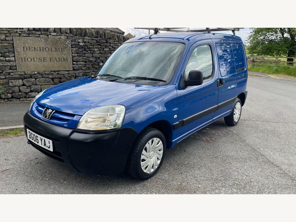 Peugeot Partner 1.6 Combi Escapade Hdi 89 Bhp Green #2