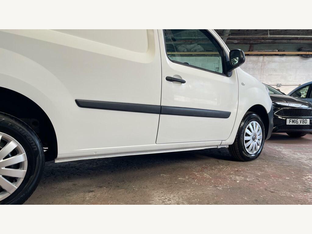 Renault Kangoo 1.5 Ml19 Dci Fwd L2 H1 201313 White #17