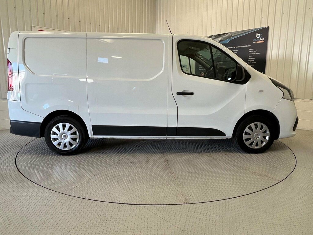 Renault Trafic Panel Van 1.6 Dci 27 Business Swb Standard Roof E SJ19UAU White #5