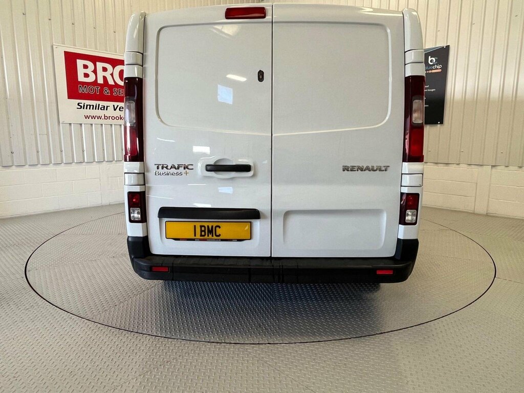 Renault Trafic Panel Van 1.6 Dci 27 Business Swb Standard Roof E SJ19UAU White #6