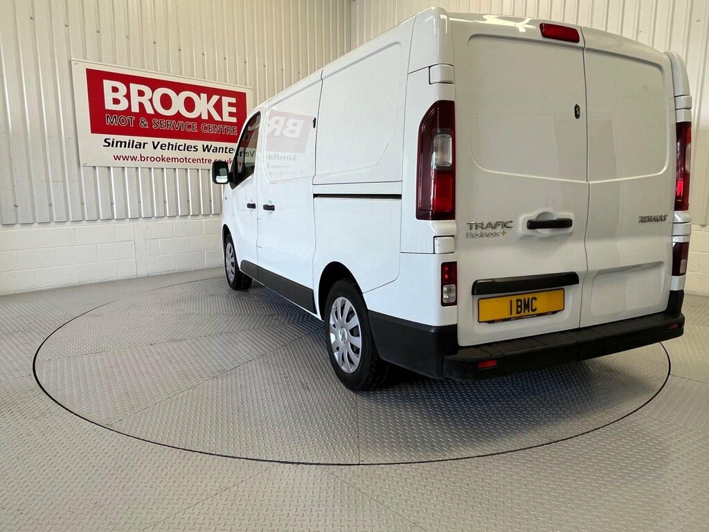 Renault Trafic Panel Van 1.6 Dci 27 Business Swb Standard Roof E SJ19UAU White #4
