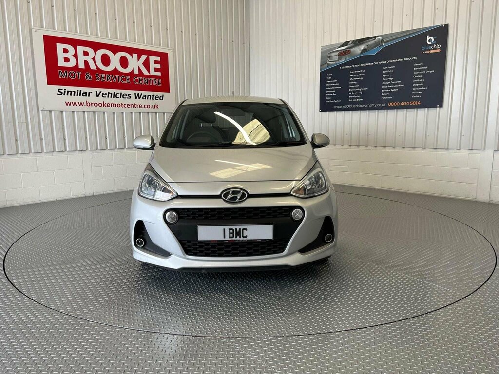 Hyundai I10 Hatchback 1.2 Premium Euro 6 201767 EX67UPR Silver #5