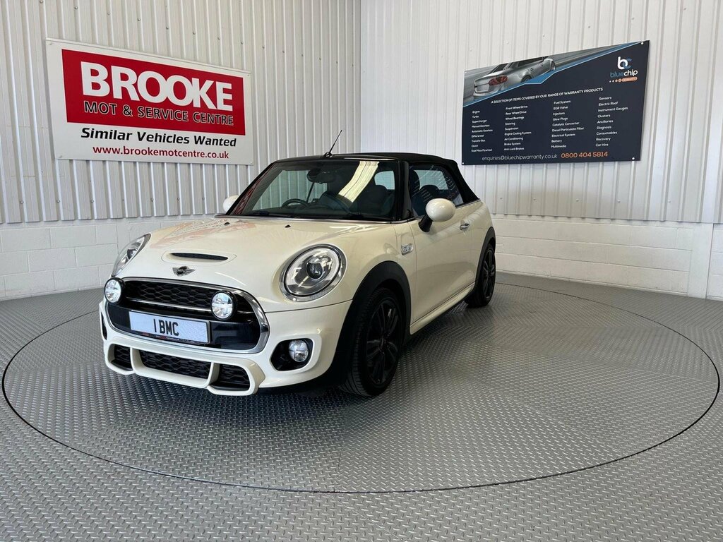 Mini Convertible Convertible 2.0 John Cooper Works Euro 6 Ss AV67EHW White #2