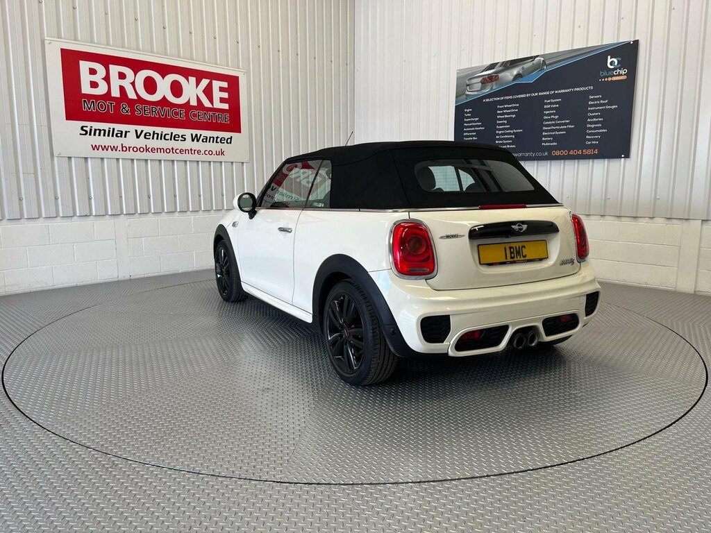 Mini Convertible Convertible 2.0 John Cooper Works Euro 6 Ss AV67EHW White #4