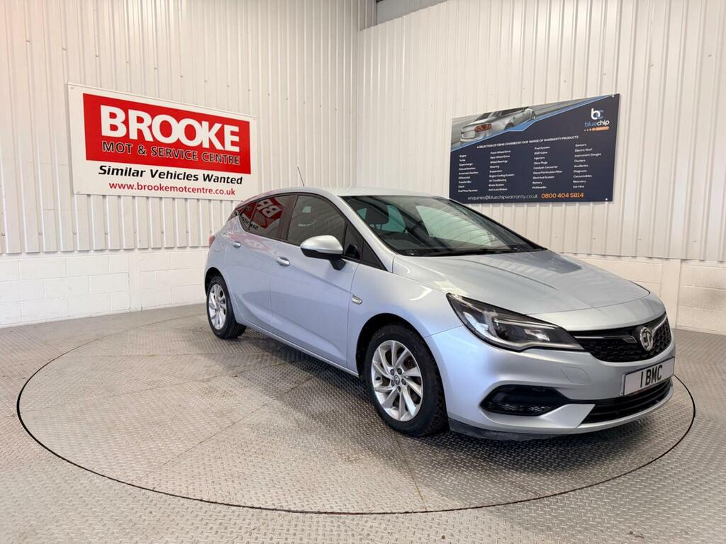 Vauxhall Astra Hatchback 1.5 Turbo D Se Euro 6 Ss 202070 Silver
