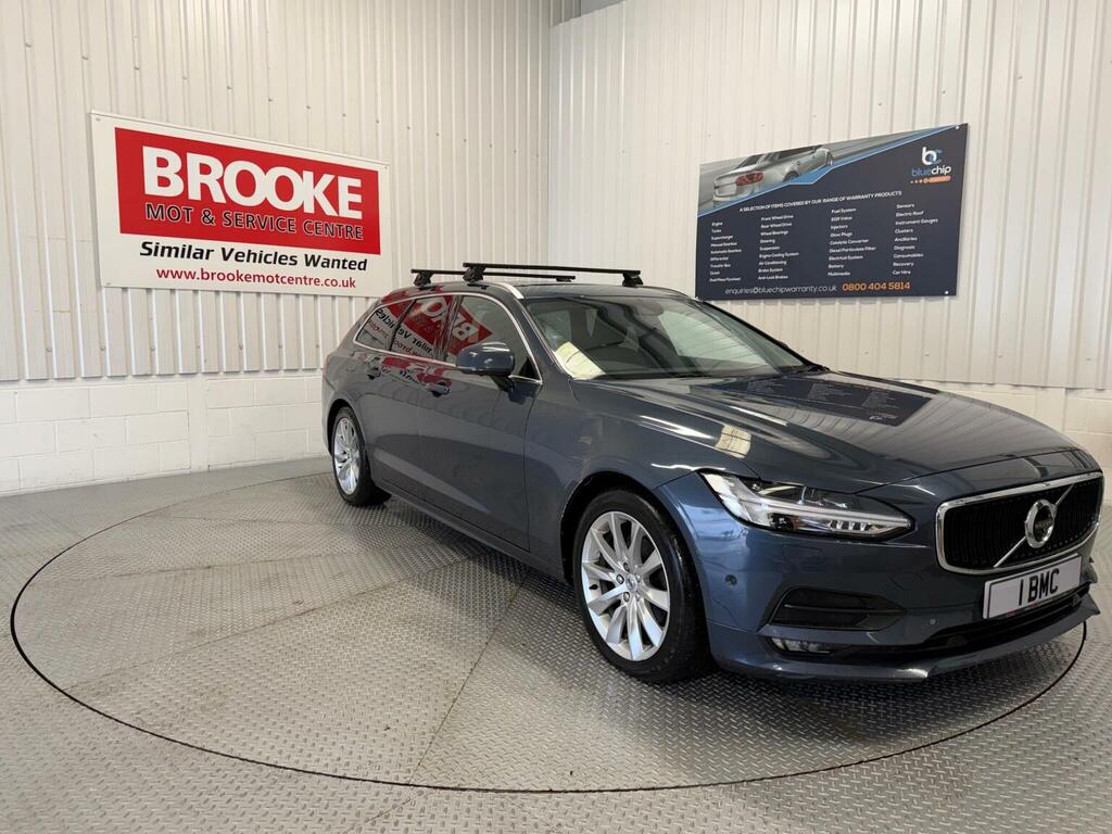 Volvo V90 Estate 2.0 D4 Momentum Plus Euro 6 Ss Blue