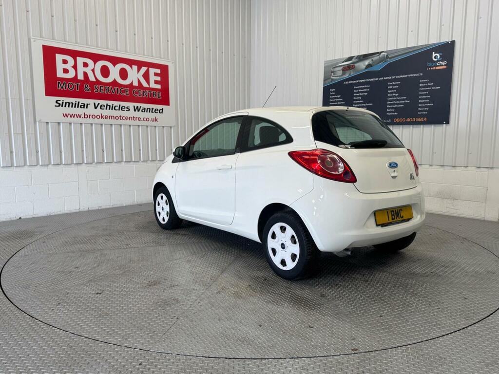 Ford KA Hatchback 1.2 Edge Euro 5 Ss 201313 AU13XVG White #5