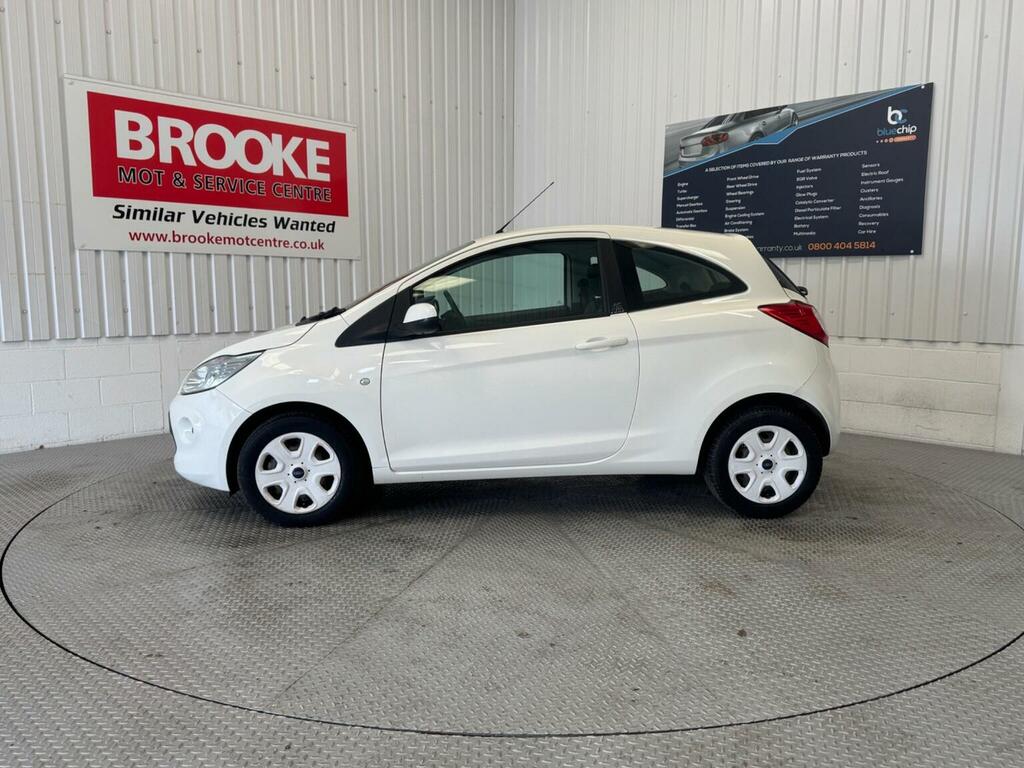 Ford KA Hatchback 1.2 Edge Euro 5 Ss 201313 AU13XVG White #4