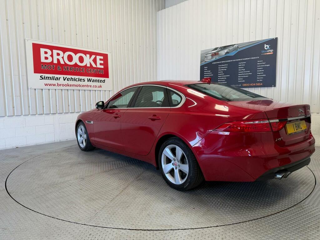 Jaguar XF 2.0D Portfolio Euro 6 Ss KC16MLY Red #5