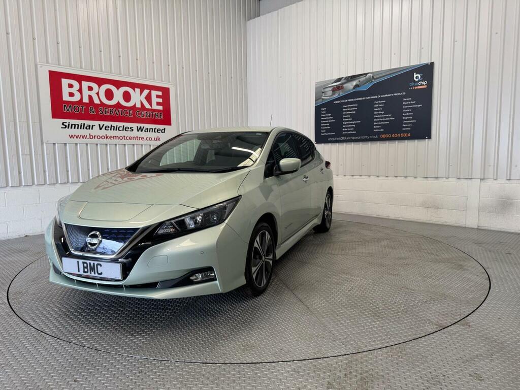 Nissan Leaf Hatchback 40Kwh 2.Zero 201818 LV18VGT Silver #2