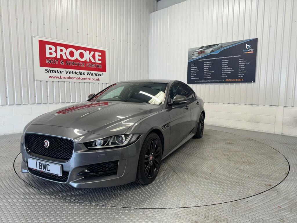 Jaguar XE Saloon 2.0D R-sport Euro 6 Ss 201766 CA66RDZ Grey #3