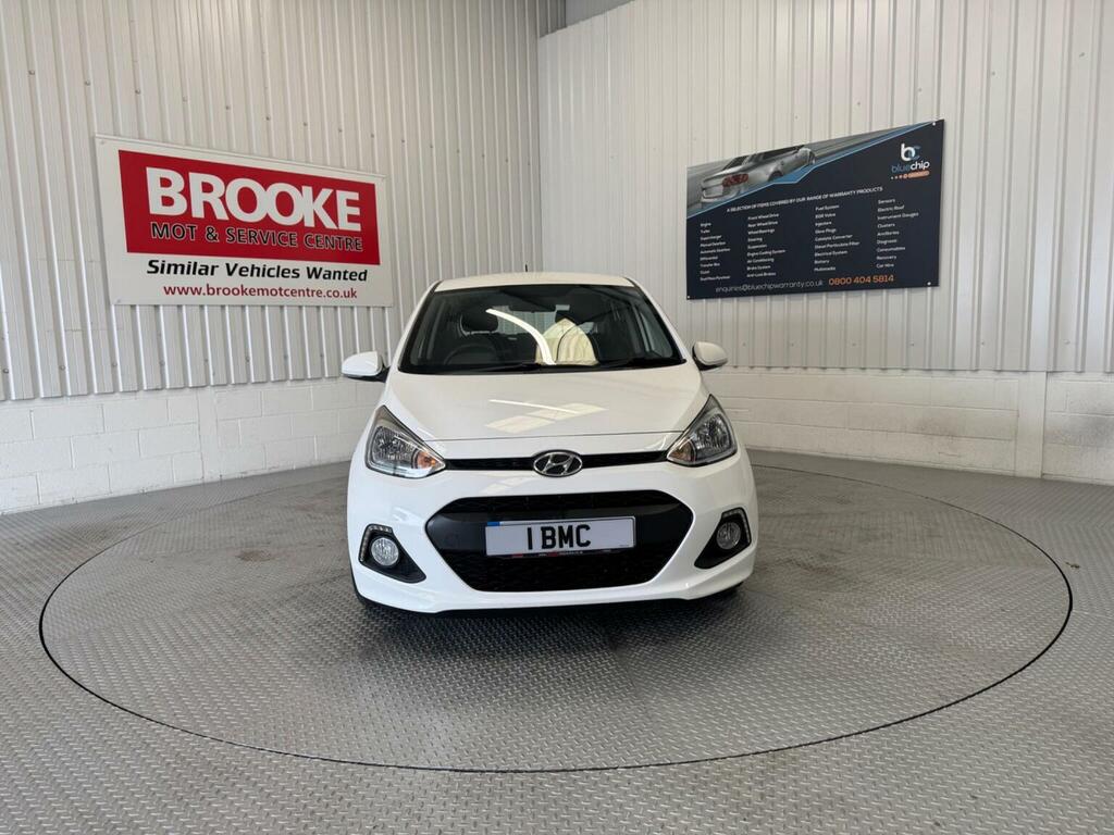 Hyundai I10 1.2 Premium Euro 5 White #2