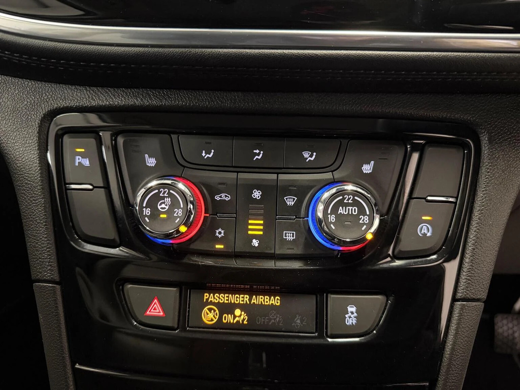 Vauxhall Mokka X 1.6L Elite Nav Silver #25