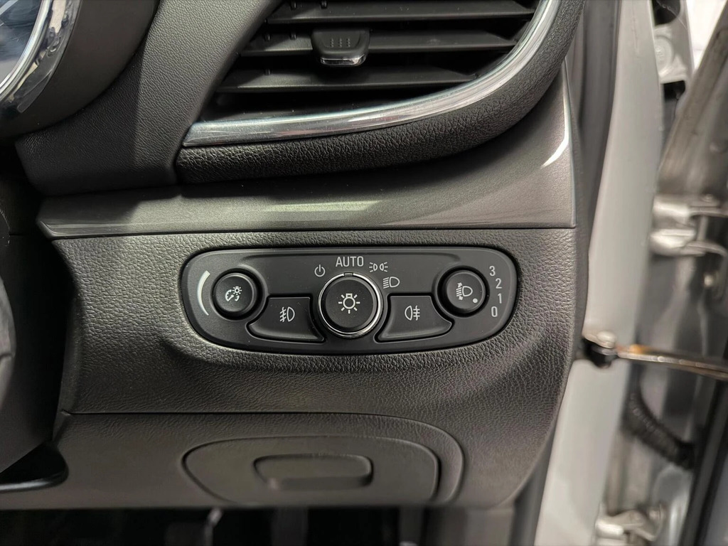Vauxhall Mokka X 1.6L Elite Nav Silver #20
