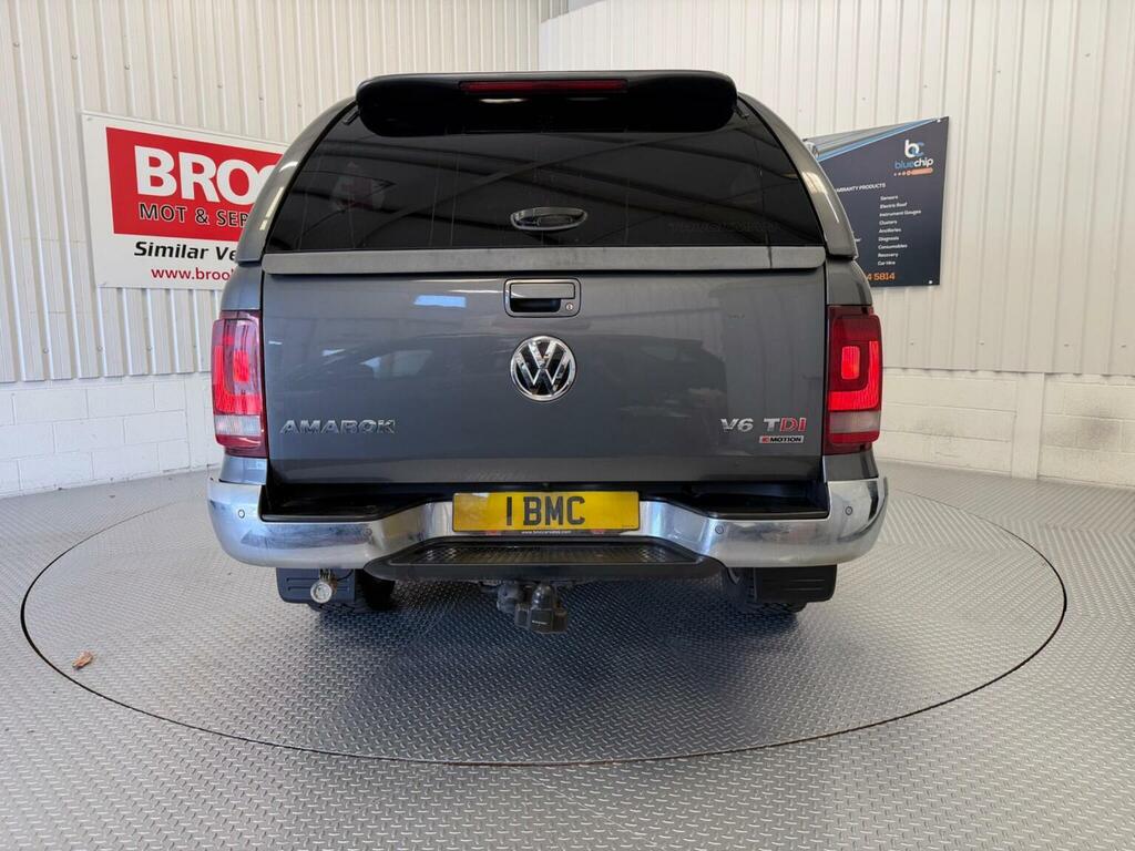 Volkswagen Amarok 3.0 Tdi V6 Bluemotion Tech Highline 4Motion E Grey #4