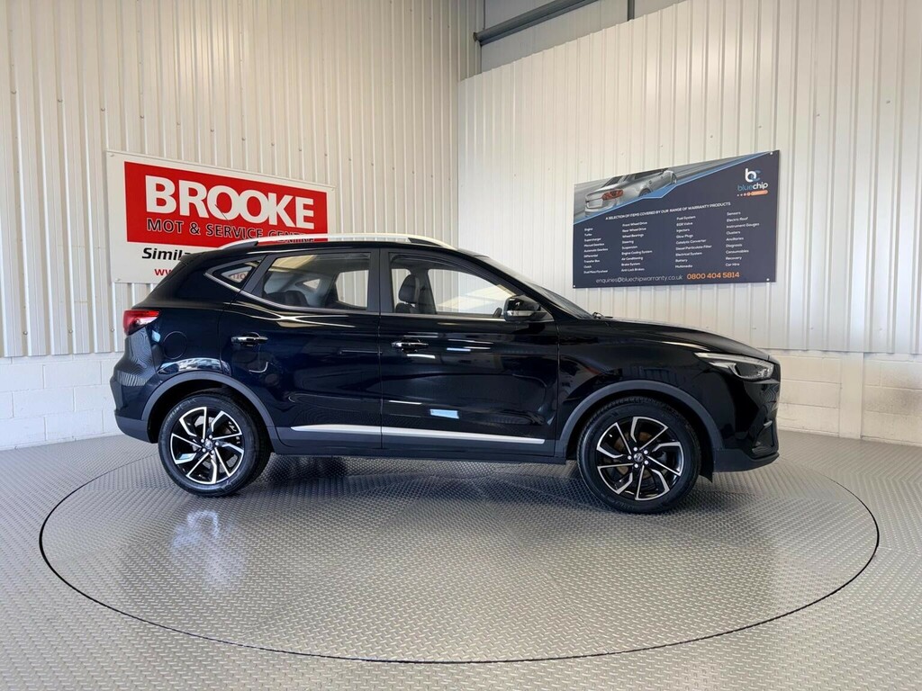 MG ZS 1.0 T-gdi Exclusive Euro 6 Black #2