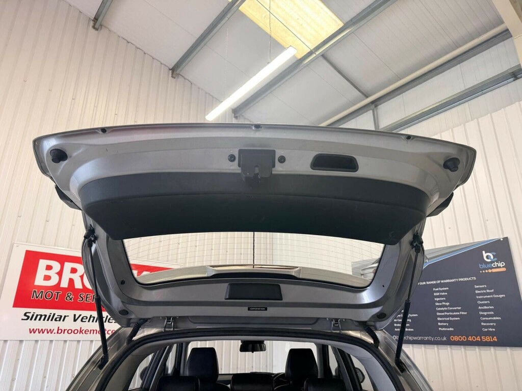 MG ZS Zs 1.0L Exclusive T-gdi 110 Bhp Black #14