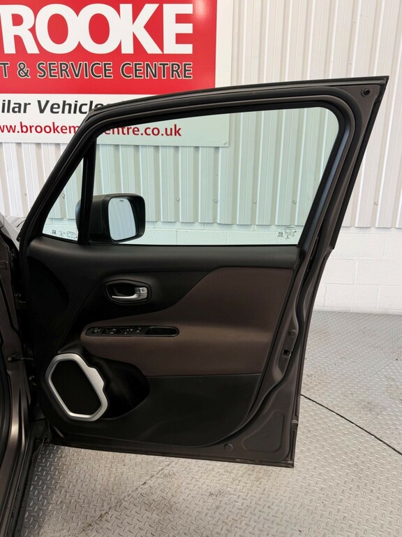 Jeep Renegade 1.6 Multijet Dawn Of Justice Black #14