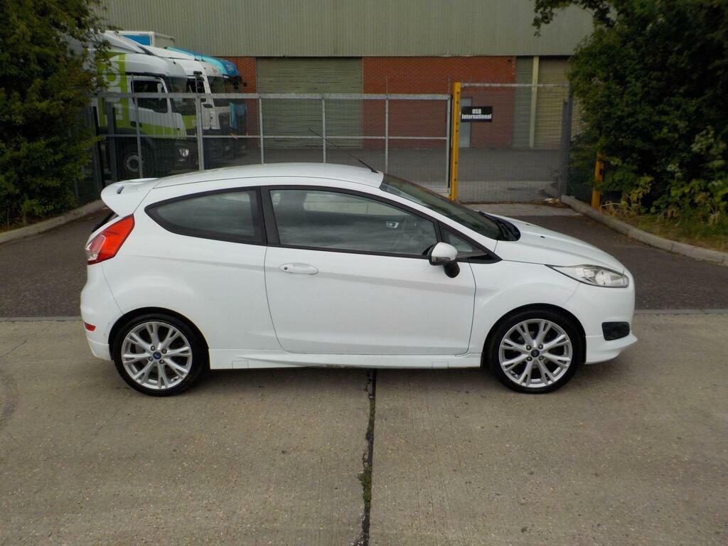 Ford Fiesta 1.0T Ecoboost Zetec S Euro 5 S S WM13EHK White #3
