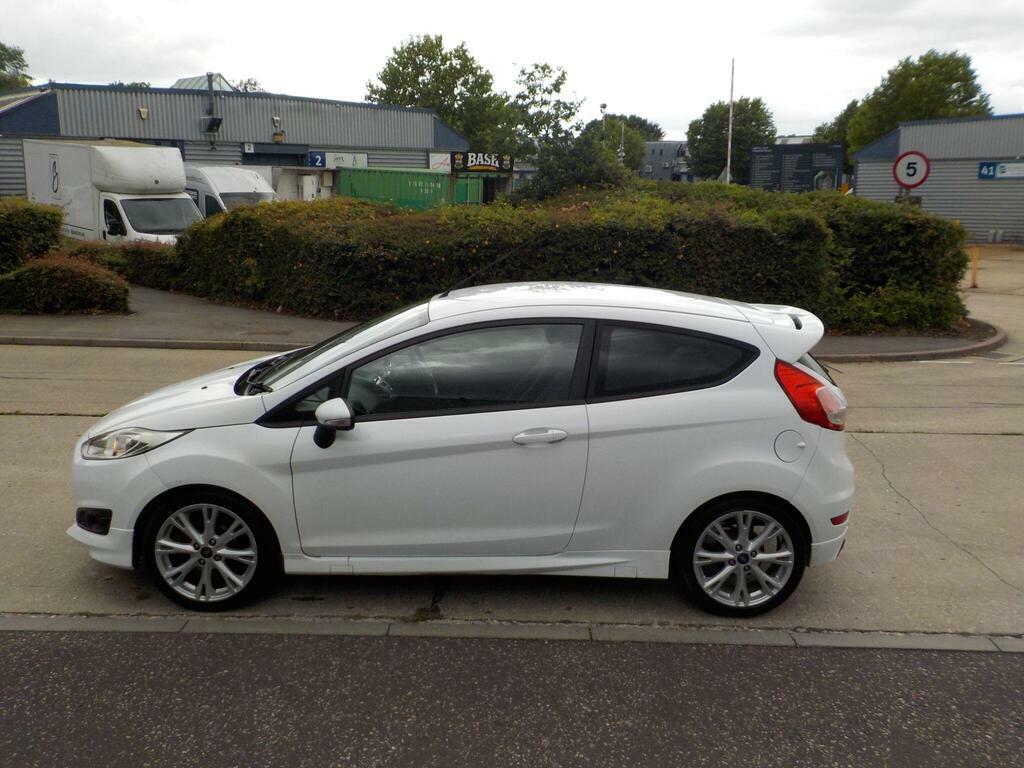 Ford Fiesta 1.0T Ecoboost Zetec S Euro 5 S S WM13EHK White #2