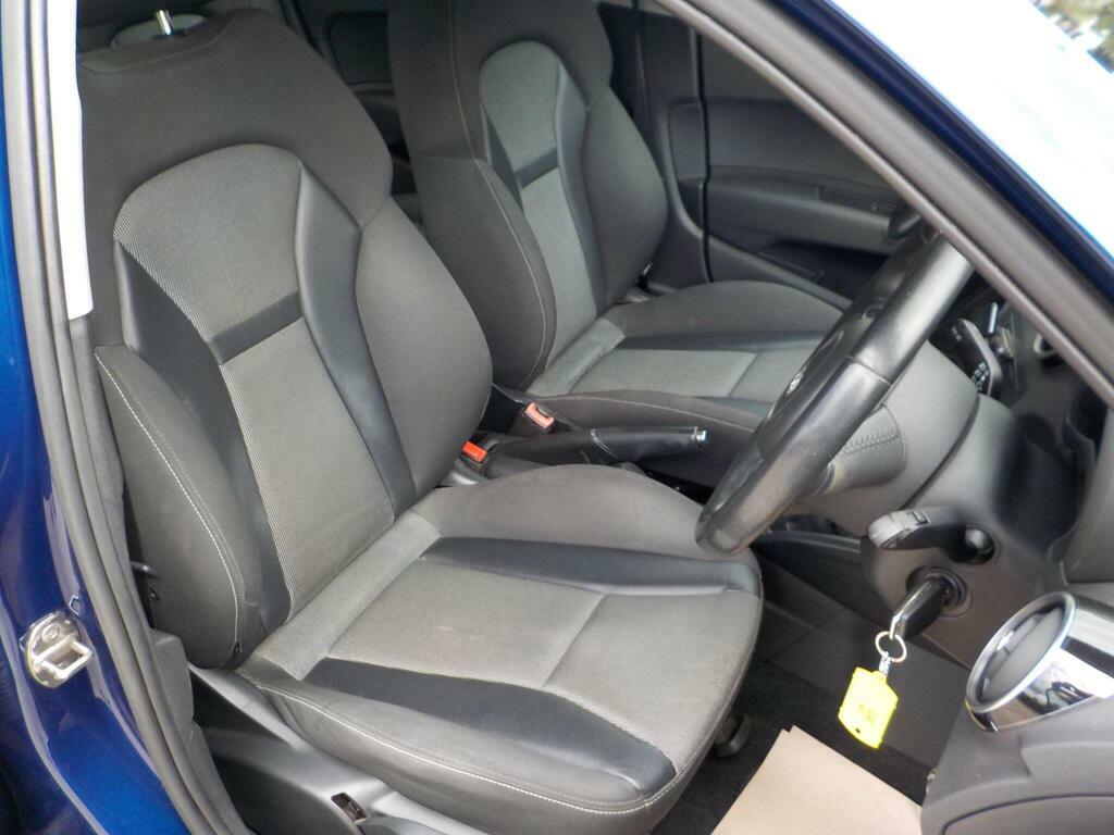 Audi A1 1.6 Tdi Sport Sportback Euro 5 S S GK14GLZ Blue #4