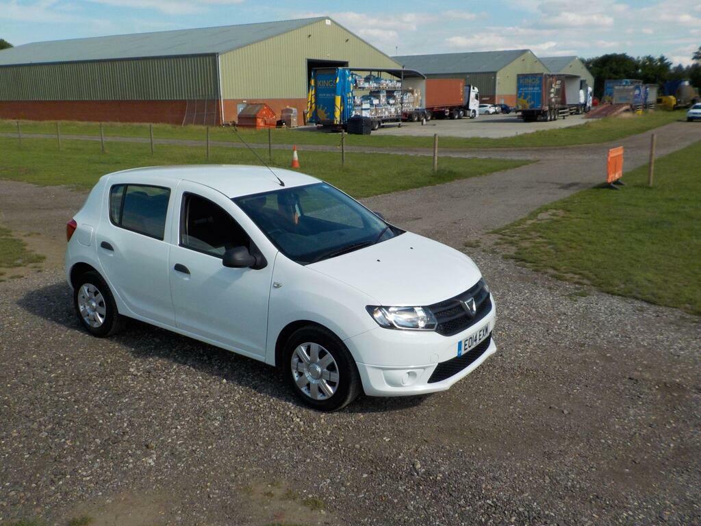 Dacia Sandero 0.9 Laureate Tce 90 Bhp White #3