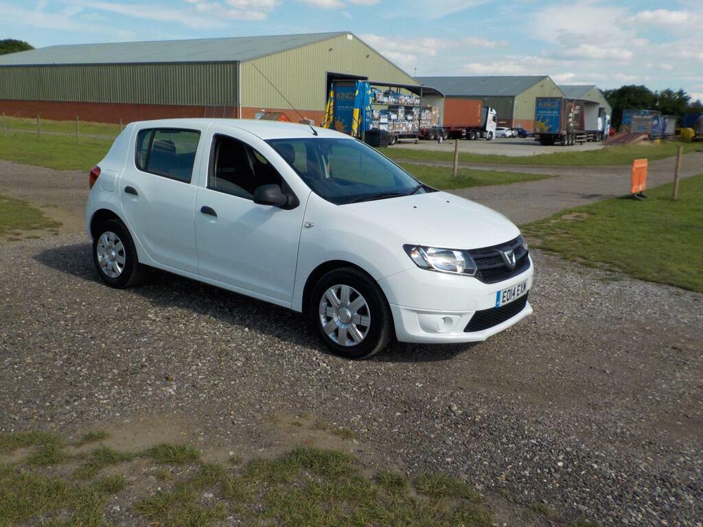 Dacia Sandero 0.9 Laureate Tce 90 Bhp White #4