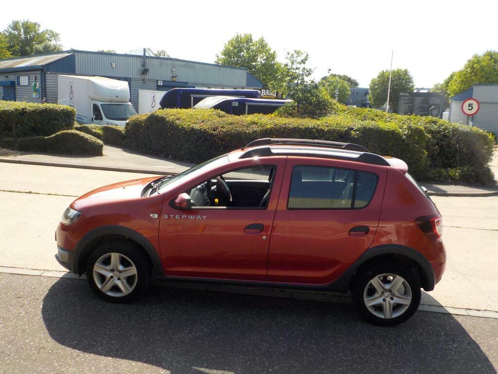 Dacia Sandero Stepway 1.5 Dci Laureate Euro 6 Ss Blue #6