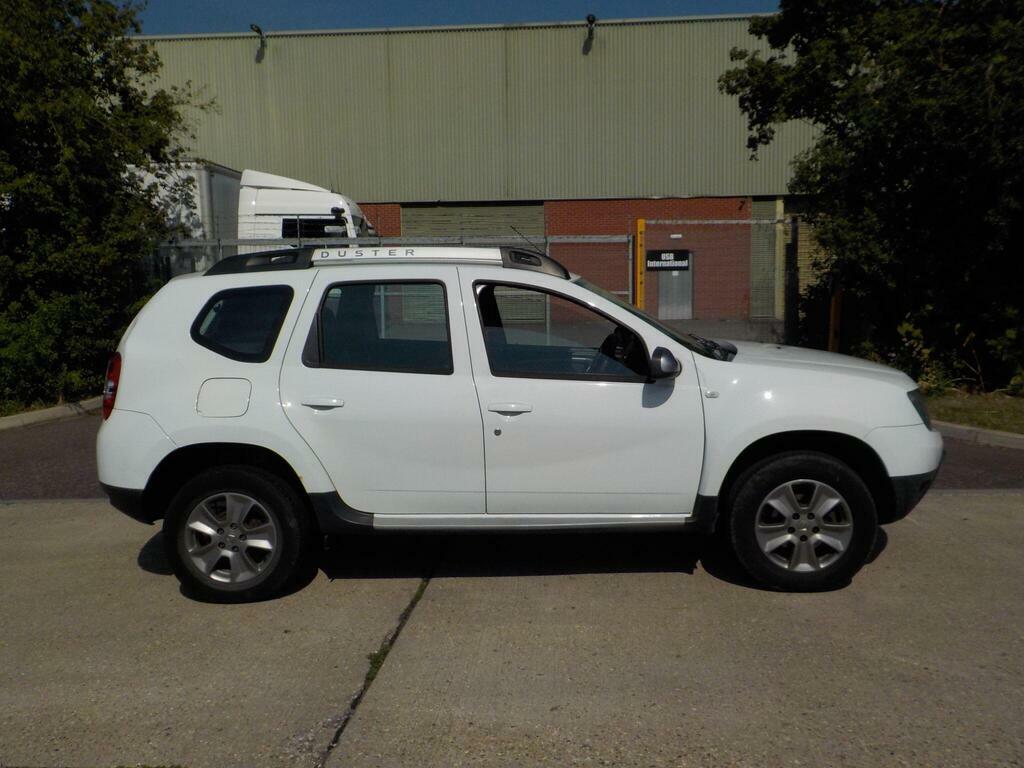 Dacia Duster 1.5 Dci Laureate Euro 6 S S White