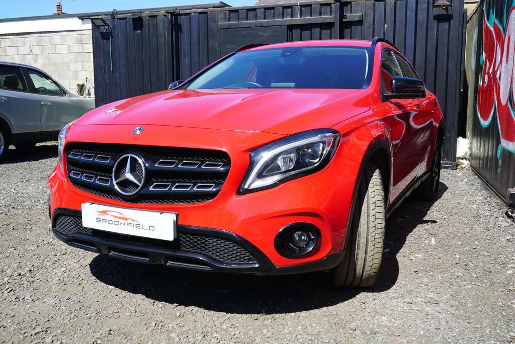 Mercedes-Benz GLA Class 1.6 Gla180 Urban Edition Suv Eur CE19BJV Red #6