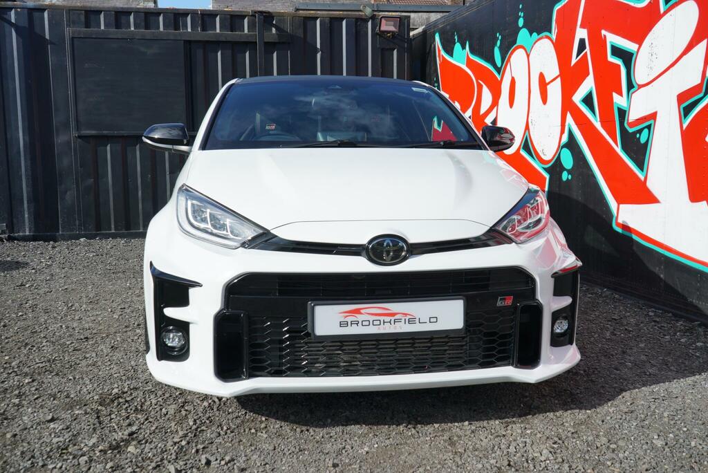 Toyota Yaris 1.6T Gr Circuit Hatchback Awd Eu FE22OBB White #4
