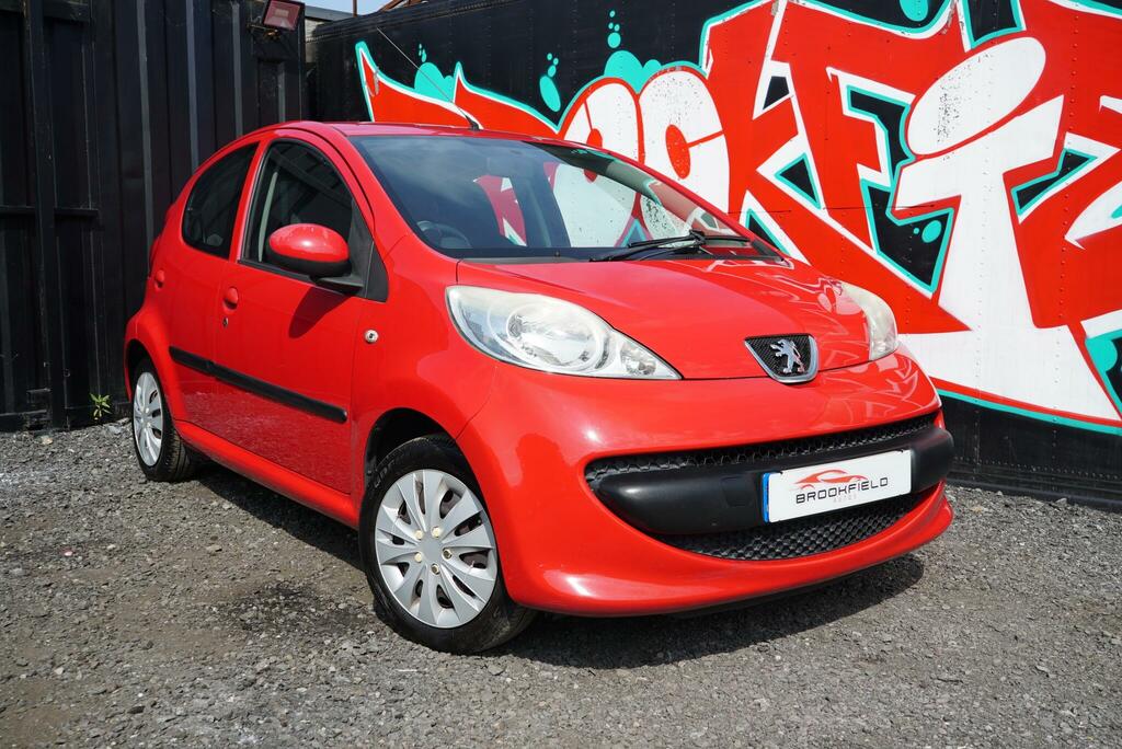 Peugeot 107 1.0 12V Urban Hatchback Euro 4 Red