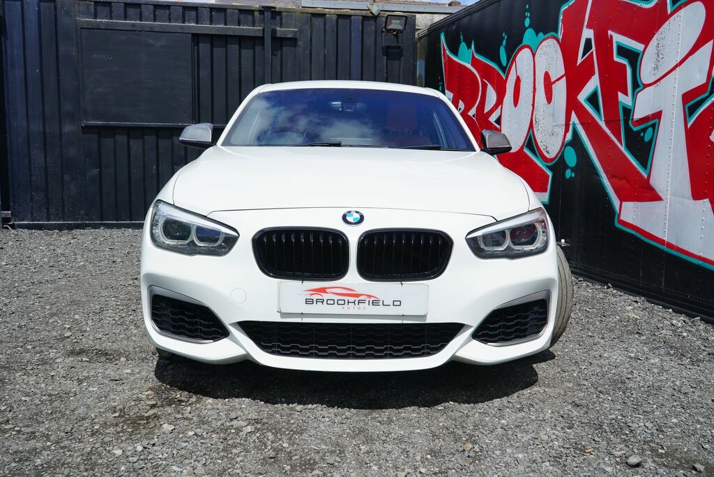 BMW 1 Series 3.0 M140i Gpf Shadow Edition Hatchback KM19BHY White #4