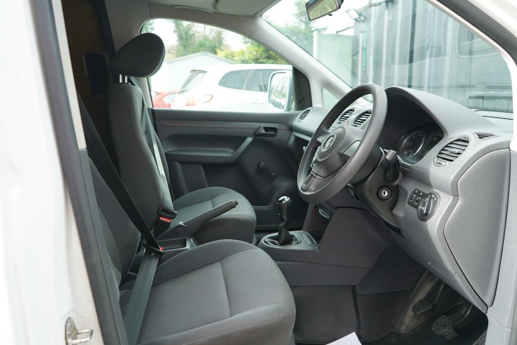 Volkswagen Caddy C20 Startline White #42