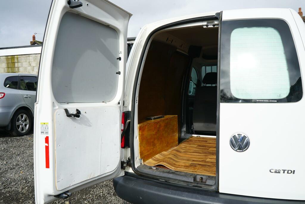 Volkswagen Caddy C20 Startline White #21