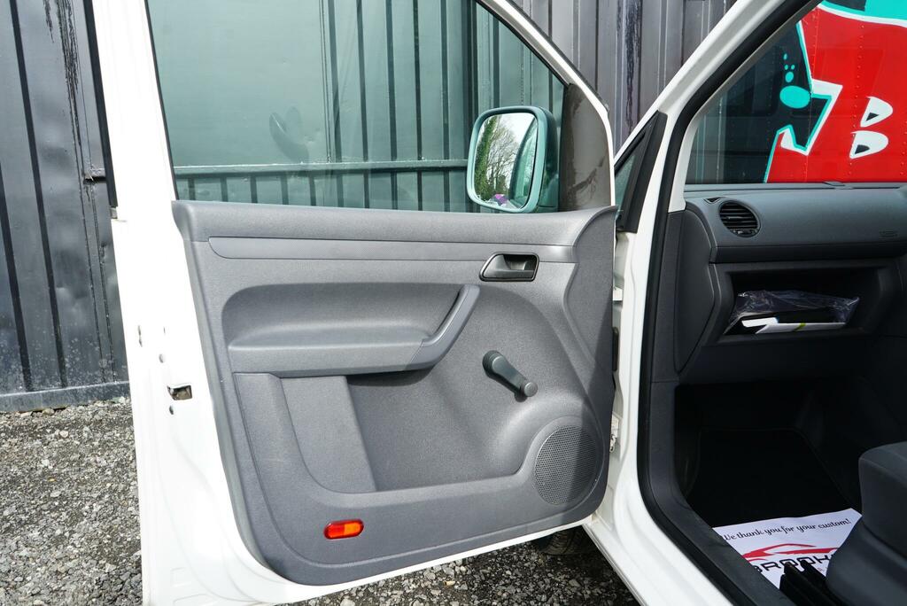 Volkswagen Caddy C20 Startline White #54