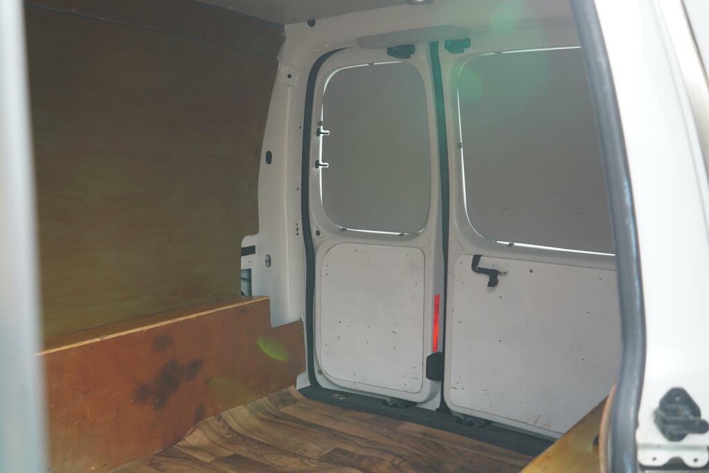 Volkswagen Caddy C20 Startline White #15