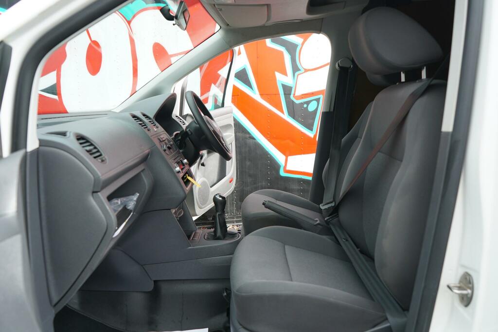 Volkswagen Caddy C20 Startline White #58