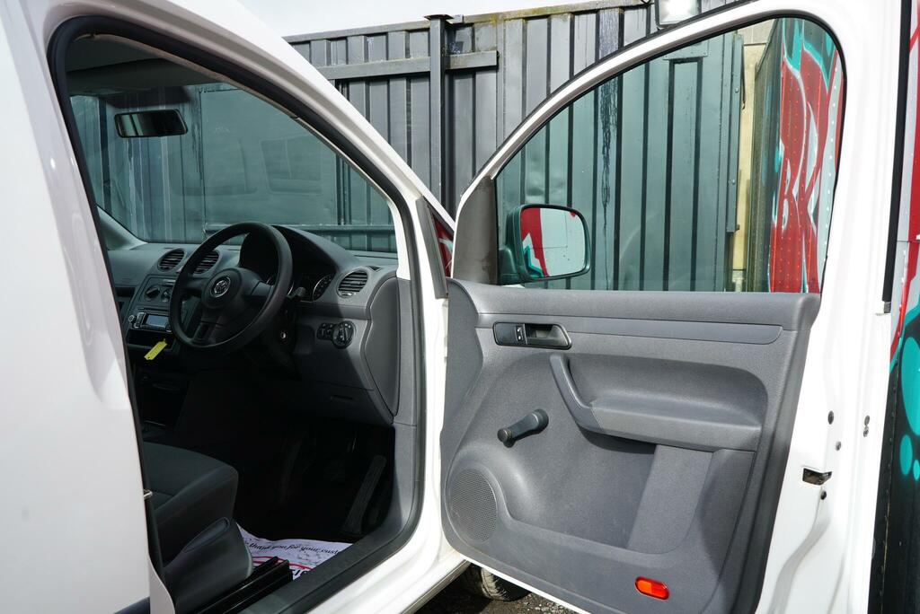 Volkswagen Caddy C20 Startline White #38