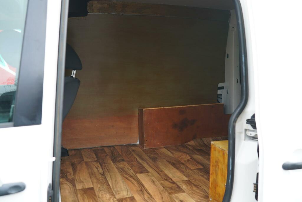 Volkswagen Caddy C20 Startline White #12