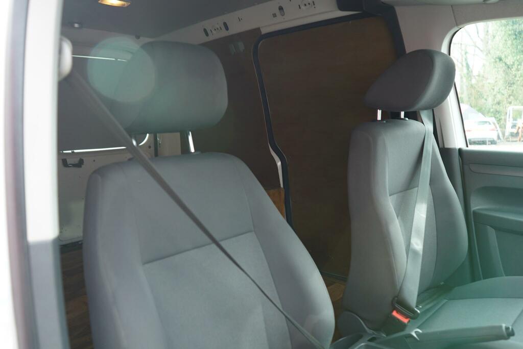 Volkswagen Caddy C20 Startline White #45