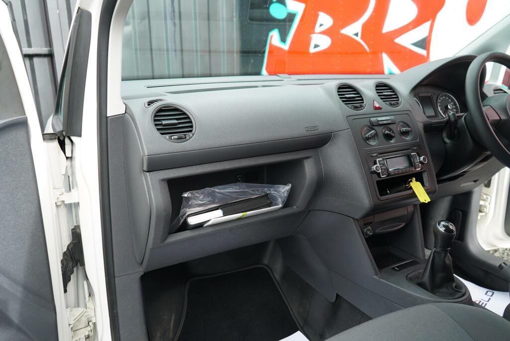 Volkswagen Caddy C20 Startline White #61