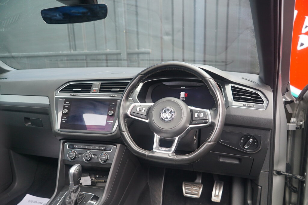 Volkswagen Tiguan 2017 2.0 Tdi Bluemotion Tech Se Navigation Suv Grey #68
