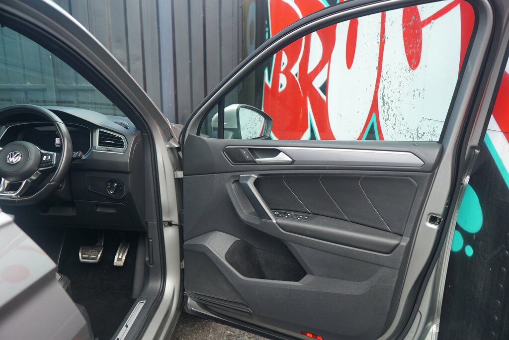 Volkswagen Tiguan 2017 2.0 Tdi Bluemotion Tech Se Navigation Suv Grey #41