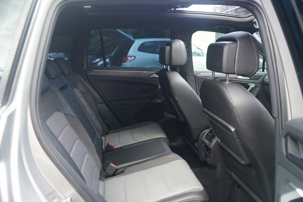 Volkswagen Tiguan 2017 2.0 Tdi Bluemotion Tech Se Navigation Suv Grey #64