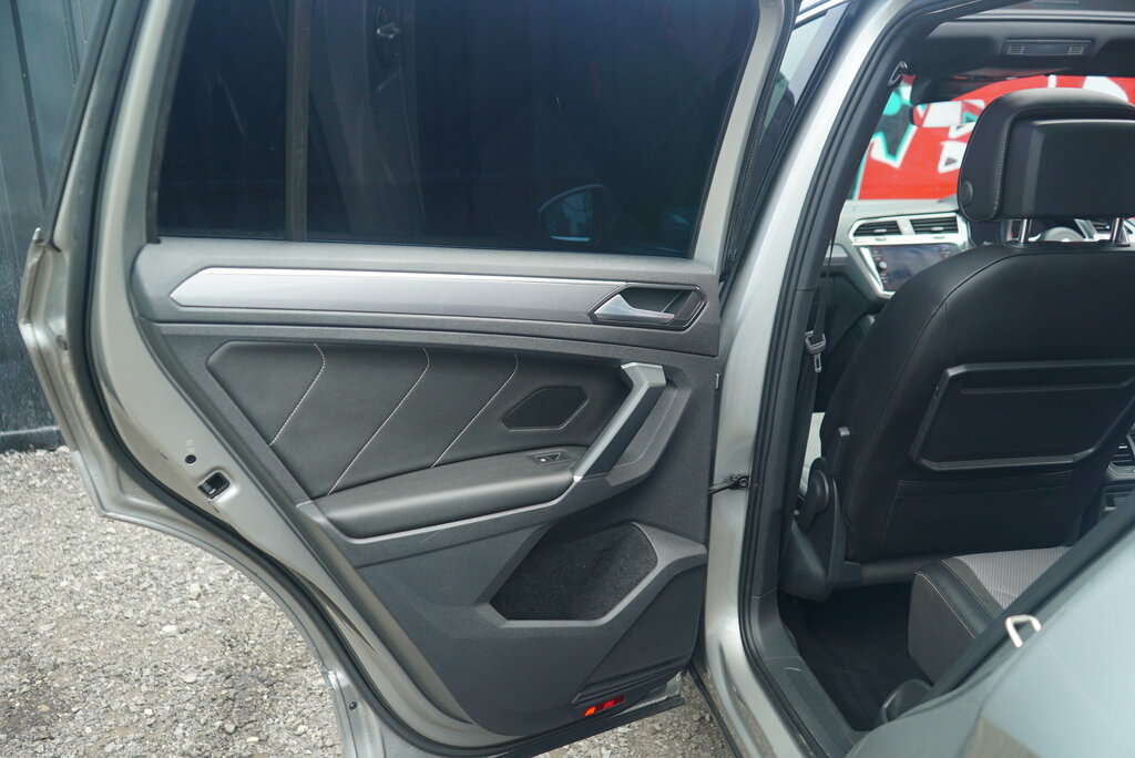 Volkswagen Tiguan 2017 2.0 Tdi Bluemotion Tech Se Navigation Suv Grey #73
