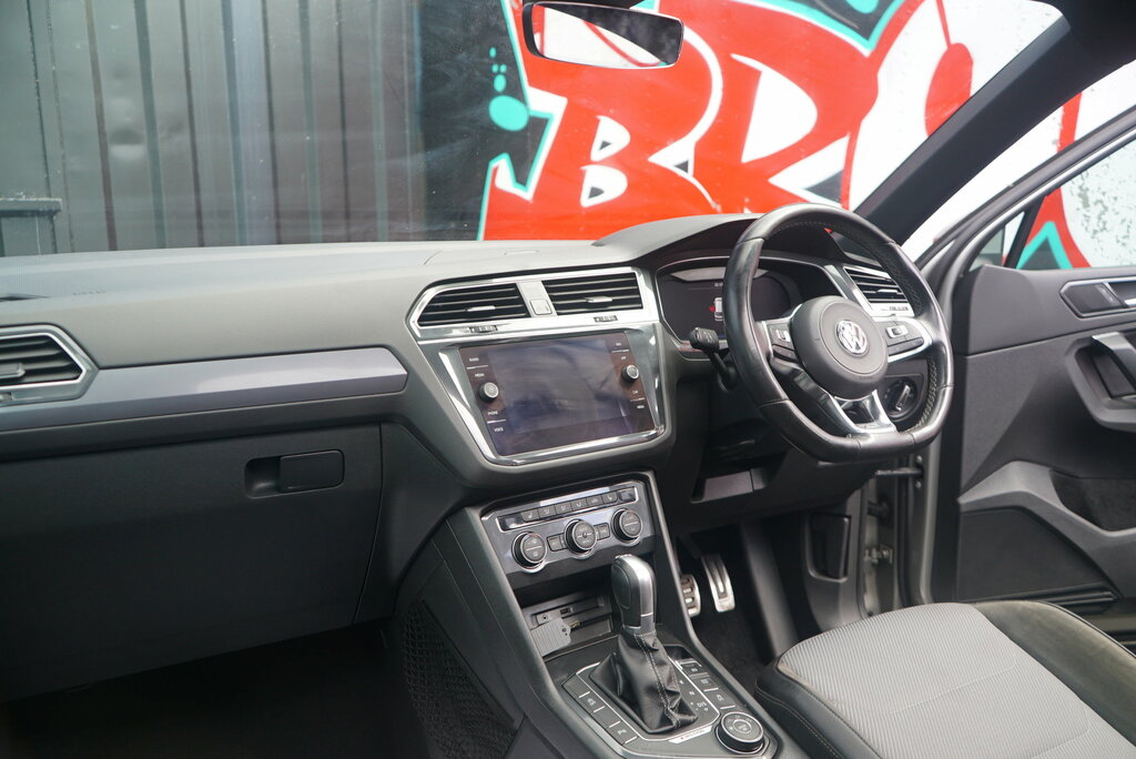 Volkswagen Tiguan 2017 2.0 Tdi Bluemotion Tech Se Navigation Suv Grey #83